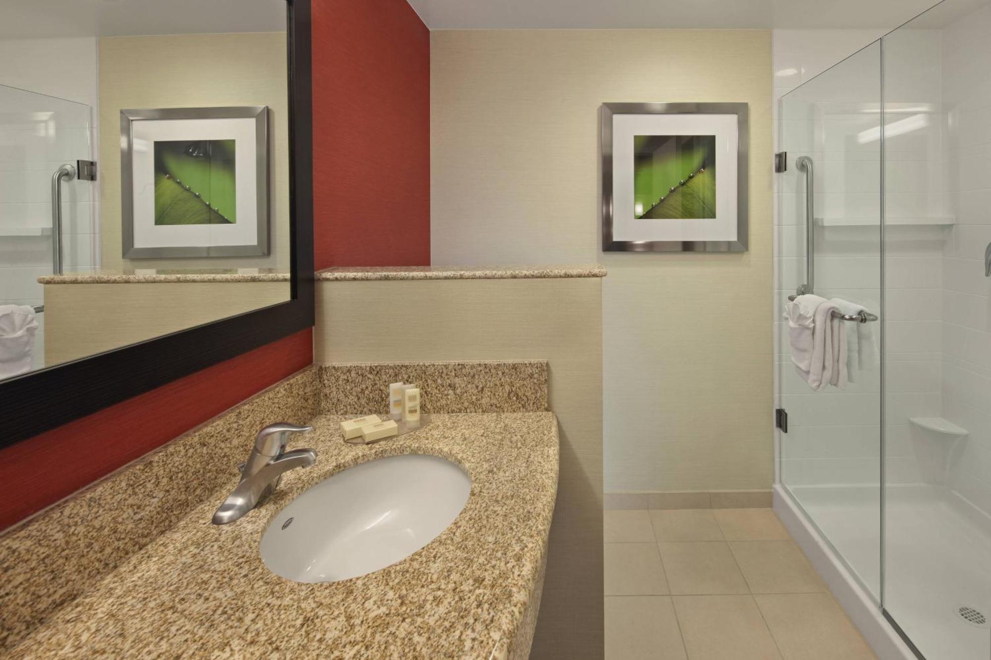Courtyard Philadelphia Coatesville Exton Exterior photo